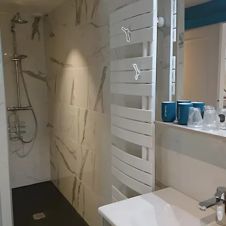 住宿加早餐酒店 Le Pigeonnier De La Lamoure Villaudric