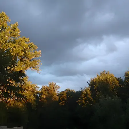 住宿加早餐酒店 Le Pigeonnier De La Lamoure